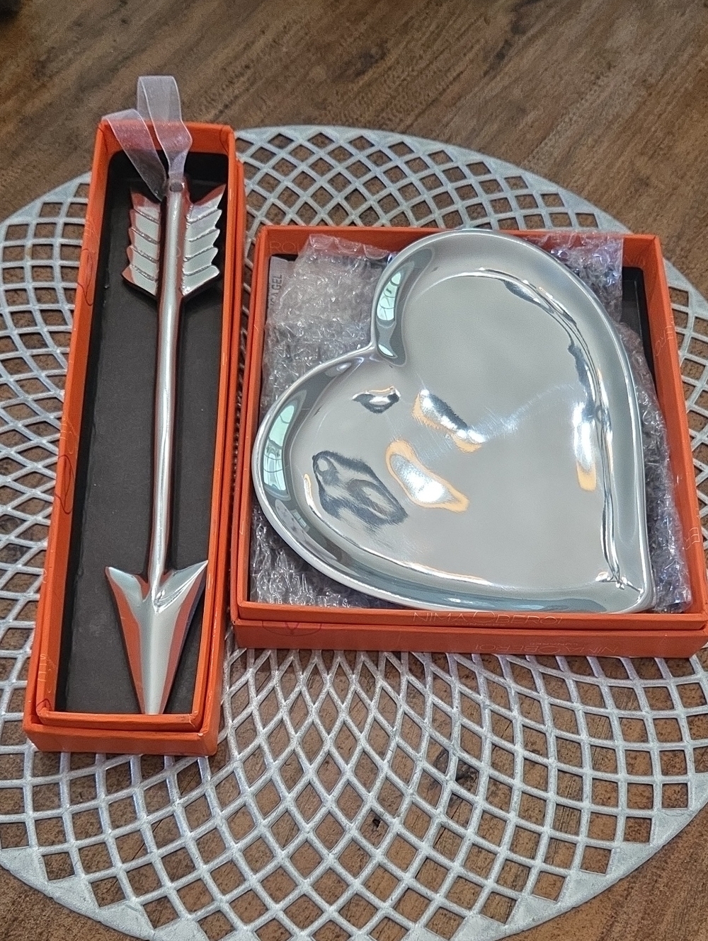 Nima Oberoi Silver Heart Teaw And Arrow